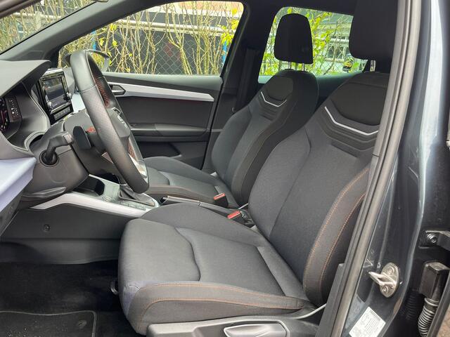 Seat Arona 1.0 110pk TSI FR Business. StoelVerw, Camera, Adap Cruise, Full Led