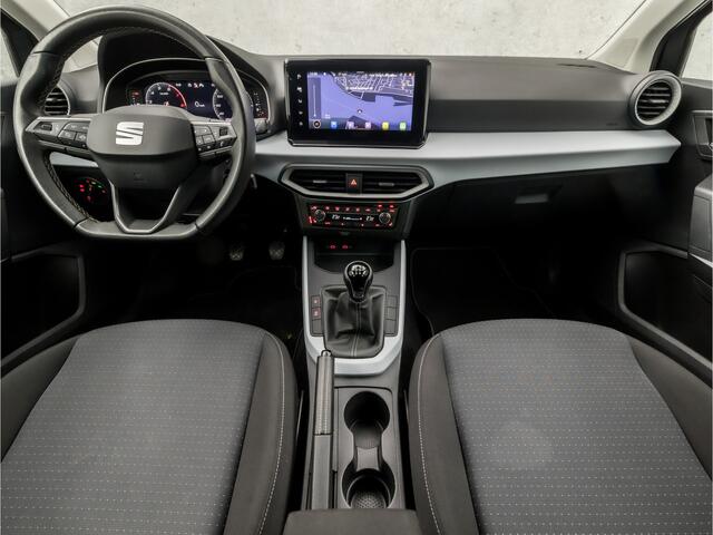 Seat Arona 1.0 TSI Sport (VIRTUAL COCKPIT, APPLE CARPLAY, GROOT NAVI, CLIMATE, STOELVERWARMING, SPORTSTOELEN, GETINT GLAS, LM VELGEN, CRUISE, DAB+, NIEUWE APK, NIEUWSTAAT)