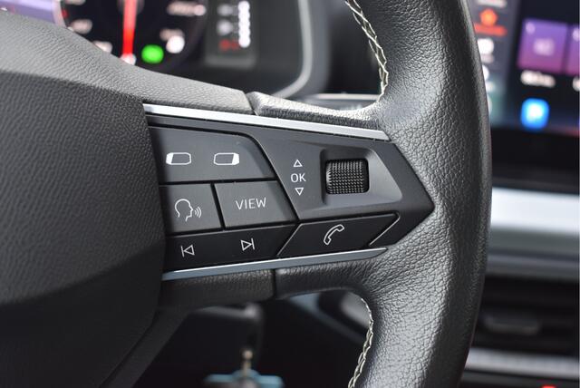 Seat Arona 1.0 TSI DSG Style Business Intense Virtual cockpit, Trekhaak, Cruise, Carplay, Stoelverwarming, PDC