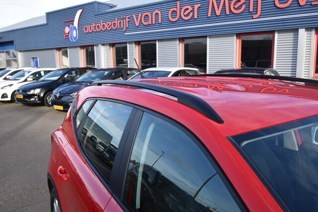 Seat Arona 1.0 TSI Style , CLIMATR , CR CONTR , NAVI VIA APP , LMV16 , PDC A ,