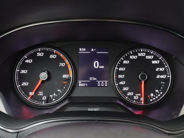 Seat Arona 1.0 TSI Style Business Intense | 115 PK | Multifunctioneel stuurwiel | Adaptive Cruisecontrol | Achteruitrij camera |