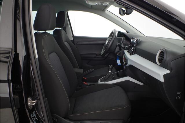Seat Arona 1.0 TSI Style > Stoelverwarming/apple carplay/ android auto/Cruise control... | 4607 |