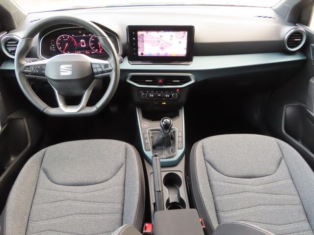 Seat Arona 1.0 EcoTSI Xperience Business Connect | groot navi | camera | adaptive cruise