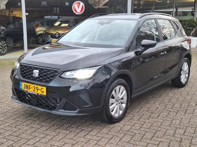 Seat Arona 1.0 EcoTSI Style Business Connect Airco/Navigatie/Cruisecontrol/Parkeersensoren/Draadloos laden van telefoon