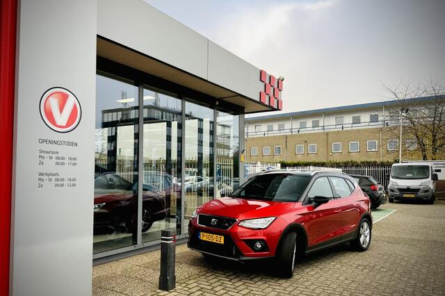 Seat Arona 1.0 TSI FR | TREKHAAK | CAMERA | STOELVERWARMING