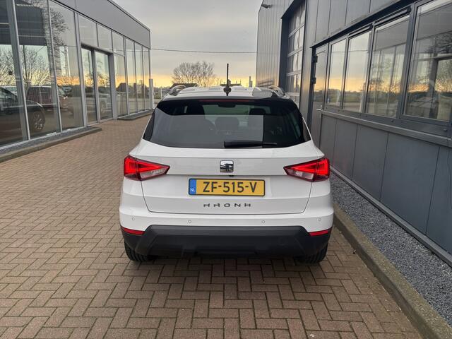 Seat Arona 1.0 TSi 95pk Style Business Intense KEYLESS/CAMERA/NAVI/CARPLAY/PDC