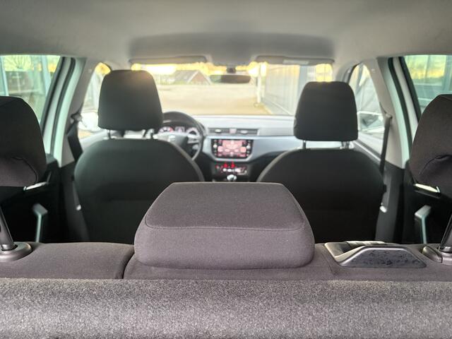 Seat Arona 1.0 TSi 95pk Style Business Intense KEYLESS/CAMERA/NAVI/CARPLAY/PDC