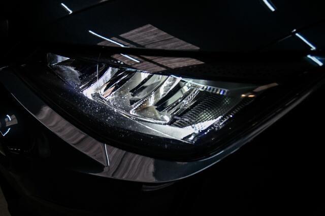 Seat Arona 1.0 TSI Reference |LED| All season banden