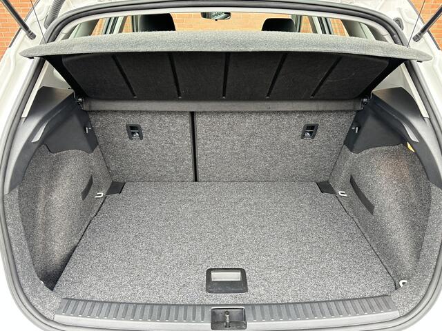 Seat Arona 1.0 TSI Style Apple Carplay Velgen Full Led