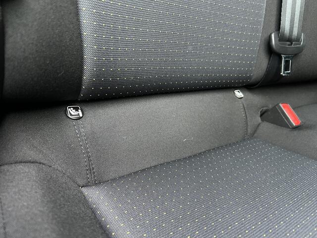 Seat Arona 1.0 TSI Style Business Intense | Automaat | Apple Carplay / Android auto | LED | Stoelverwarming | Lage kmstand |