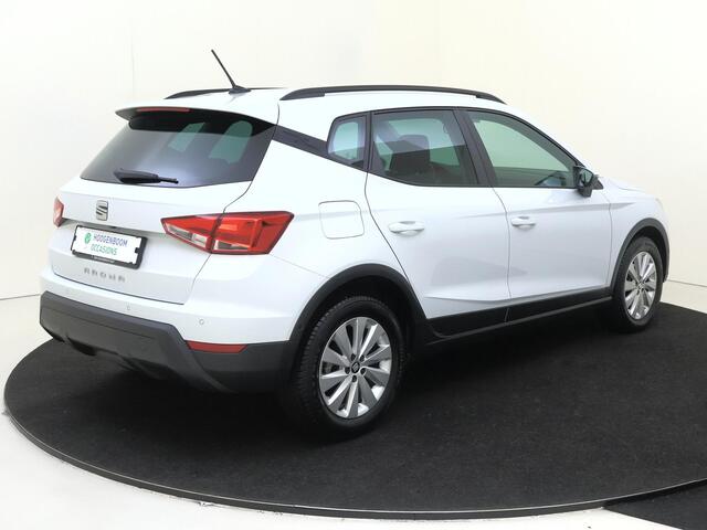 Seat Arona 1.0 TSI Style | Achteruitrijcamera | Cruise control | CarPlay | Airco | Elektrisch verstelbare buitenspiegels | Bluetooth |