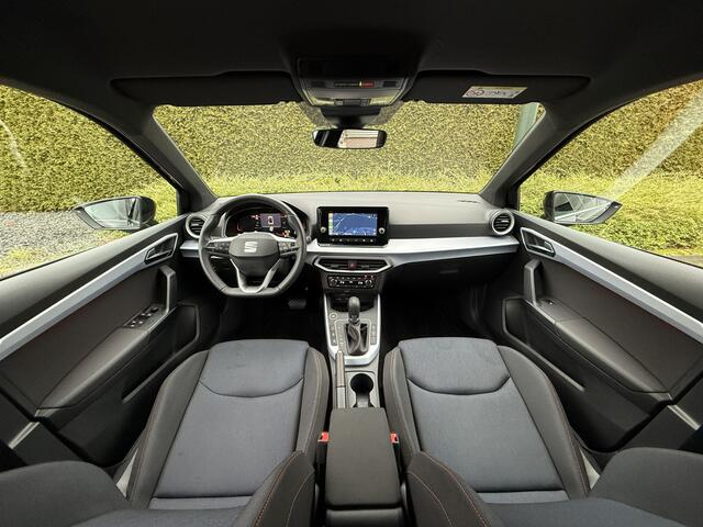 Seat Arona 1.0 EcoTSI 116pk DSG FR Business Connect l ACC l BLISS l CAMERA l ECC l FULL-LED l NAVI l 5.000km