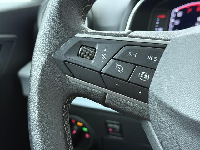 Seat Arona 1.0 TSI Style Business Connect | 95 PK | Climate control | Cruise control | Apple Carplay/Android Auto |