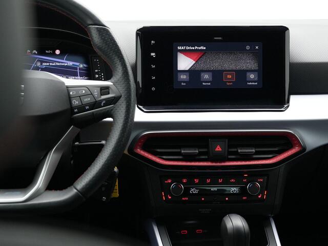 Seat Arona 1.0 TSI 110 pk DSG FR Business Intense | Trekhaak | Leder/alcantara | Achteruitrijcamera | Stoelverwarming | Adaptive Cruise