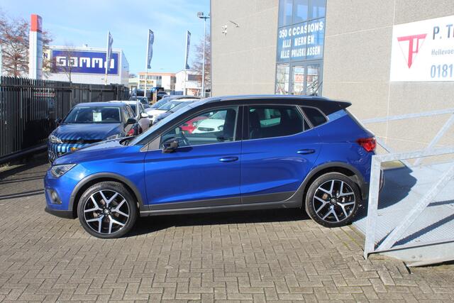 Seat Arona 1.0 TSI FR NL auto/Navigatie/Achteruitrijcamera/Keyless/Cruise control/Parkassist/Led dagrijverlichting/Licht metalen velgen
