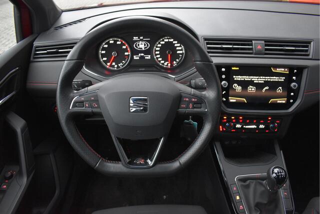 Seat Arona 1.5 TSI EVO FR Business Intense Afn. Trekhaak, Cruise, Stoelverwarming, Carplay, Camera, Parkassist