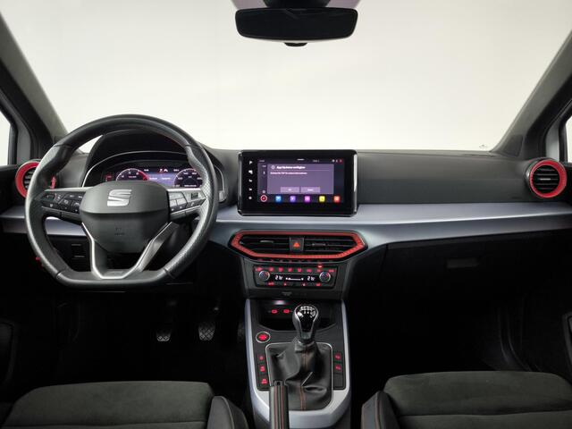 Seat Arona 1.0 EcoTSI Style Business Connect | Camera | Adaptieve cruise | Navigatie | AppleCarplay AndroidAuto | 17"lichtmetaal |