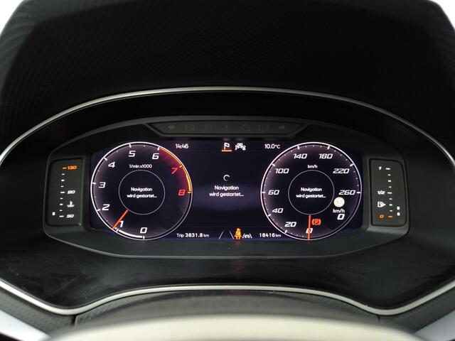 Seat Arona 1.0 EcoTSI Style Business Connect | Camera | Adaptieve cruise | Navigatie | AppleCarplay AndroidAuto | 17"lichtmetaal |