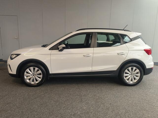 Seat Arona 1.0 EcoTSI Style Business Connect DSG AUTOMAAT uit 2024 Rijklaar + 12 maanden Bovag-garantie Henk Jongen Auto's in Helmond, al 50 jaar service zoals 't hoort!