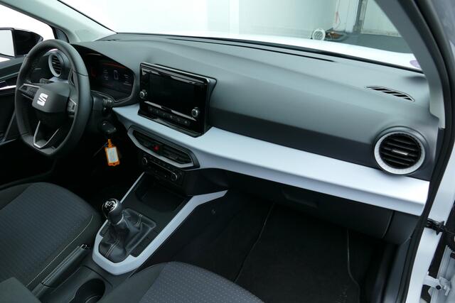 Seat Arona 1.0 TSI Style. BJ23 1-Eig. Bi-Tone, Carplay/Android Navi, Clima, 18"LMV, PDC,