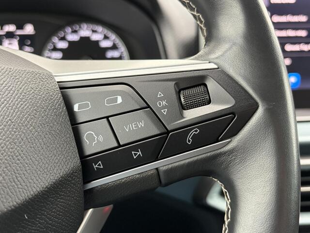 Seat Arona 1.0 TSI Xperience / Airco (automatisch) / Voorstoelen verwarmd / Apple Carplay/Android Auto /