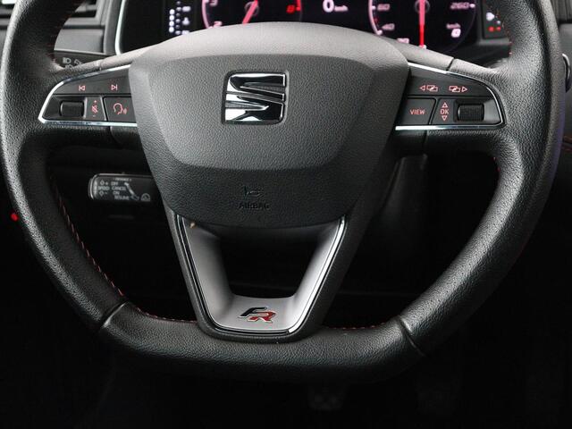 Seat Arona 1.0 TSI FR Intens Plus | Stoelverwarming | Leder/Alcantara | Adaptive cruise | Camera | Virtual Cockpit | Carplay | Navigatie | Keyless | Full LED | Dodehoek detectie | Climate control | Park Assist