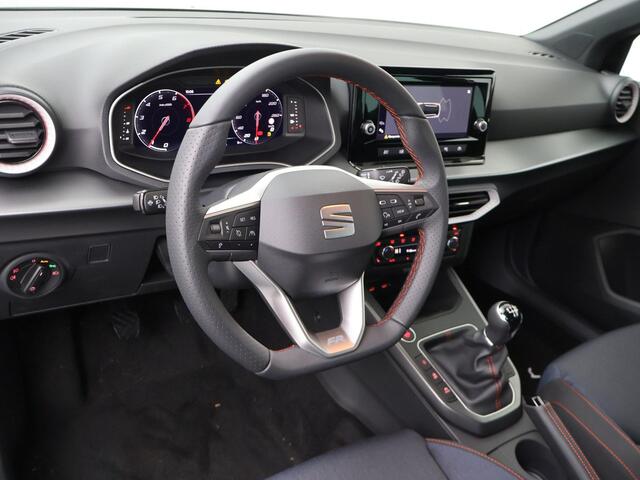 Seat Arona FR Business Connect 1.0 70 kW / 95 pk EcoTSI SUV 5 versn. | Black Pack |