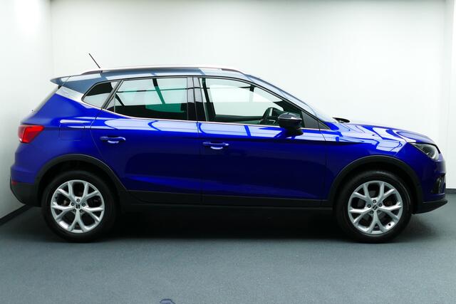 Seat Arona 1.0 TSI Xcellence Business Intense. Bi-Tone. Navi, Camera, Clima, Haak 1100kg