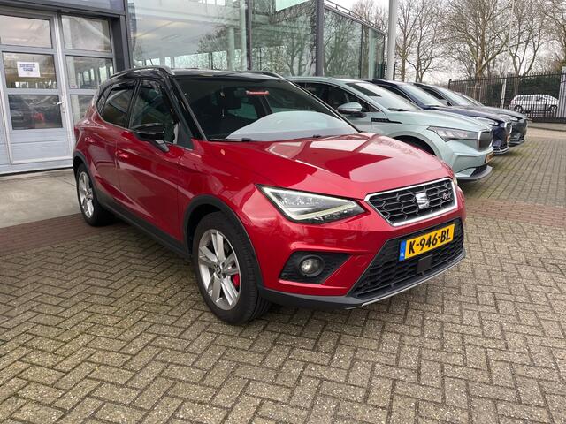Seat Arona 1.0 TSI FR / Virtual cockpit / Trekhaak / Full Led / Navi / Keyless / Adaptive Cruise
