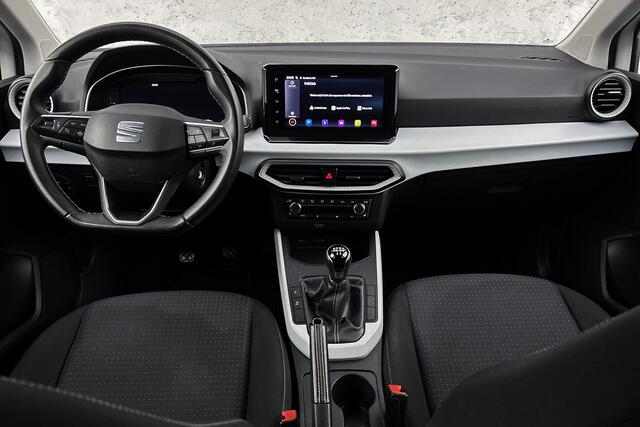 Seat Arona 1.0 TSI Style Business Intense | Navigatie | Apple Carplay | Stoelverwarming