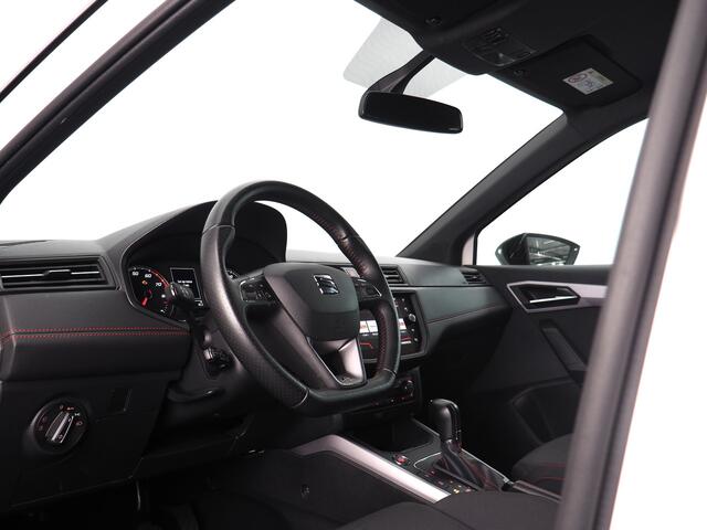 Seat Arona 1.0 TSI Xcellence Business Intense | FR pakket | Noodremassistent | Adaptive Cruise Control | Stoelverwarming | Parkeersensoren achter | Apple CarPlay/ Android Auto