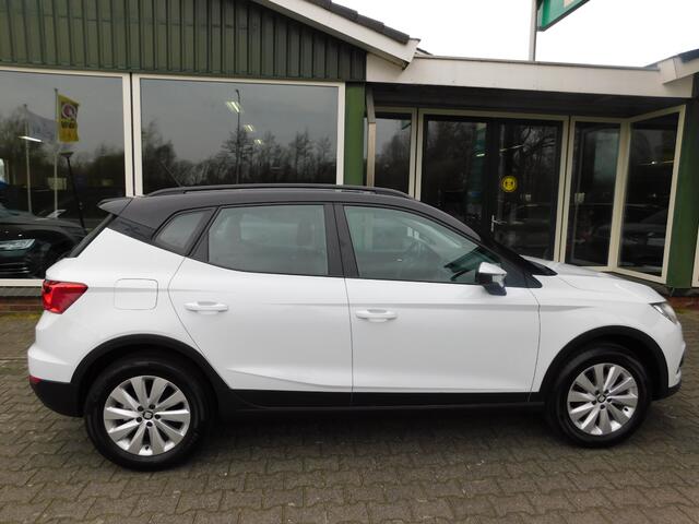 Seat Arona 1.0TSI 116PK DSG STYLE!! All-in Prijs! Trekhaak!