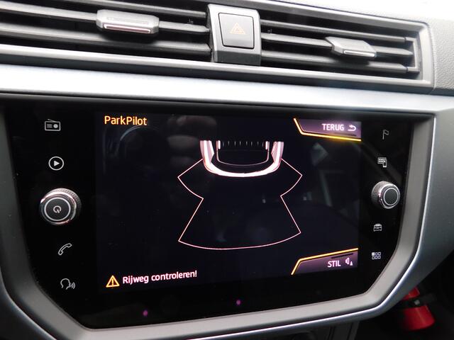 Seat Arona 1.0TSI 116PK DSG STYLE!! All-in Prijs! Trekhaak!