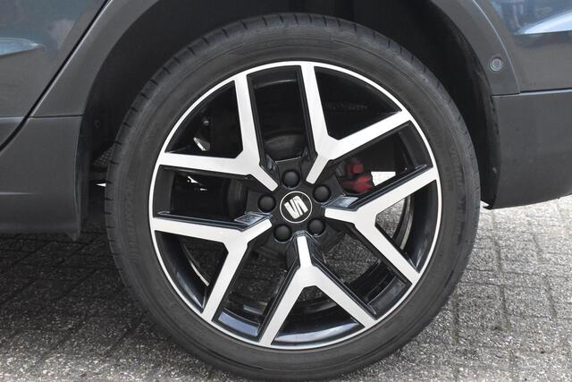 Seat Arona 1.0 TSIFR Business Intense Plus Beats Audio | BSM | Navigatie | Stoelverwarming | 12 mnd BOVAG garantie | Whatsapp 06-53188999