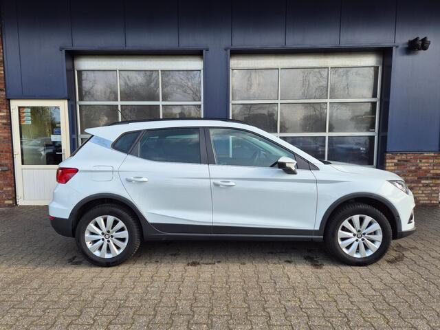 Seat Arona 1.0 TSI Style Business Intence, Camera, Trekhaak, Carplay, Navi, Keyless, ALL IN prijs!