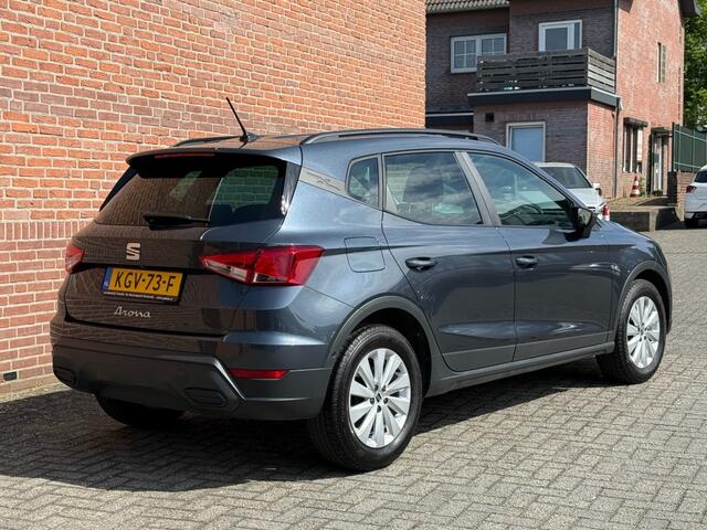Seat Arona 1.0 ECOTSI STYLE / Carplay / Camera / Parkassist