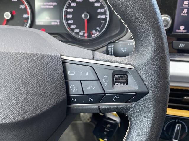 Seat Arona 1.0 TSI Style Met 33.069Km!! | Stoelverwarming | Cruise Control | Airco | Trekhaak | RIJKLAARPRIJS INCL 12 MAANDEN GARANTIE EN BEURT