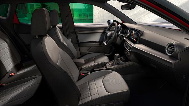 Seat Arona 1.0 EcoTSI 95 5MT FR Business Connect
