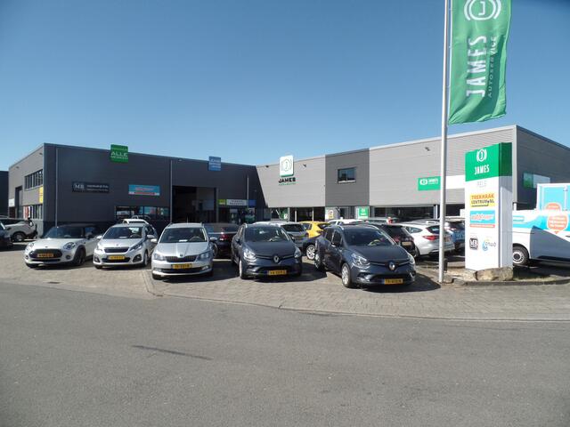Seat Arona 1.0 TSI Style, Apple Carplay, Clima controle, Cruise controle, Elek ramen V/A, Stoelverwarming, Xenon verlichting, Pdc, Lm velgen 16'', Uniek 66.000km!! Bovag afleverpakket 695,-
