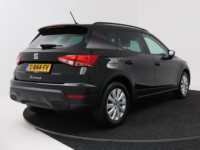 Seat Arona 1.0 TSI Style Business Intense | Virtual Cockpit | Stoelverwarming | Climate Control | Navigatie | Parkeersensoren | Apple Carplay/Android Auto |