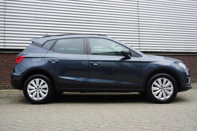 Seat Arona 1.0 TSI Style Business Intense/Carplay/camera/NAP