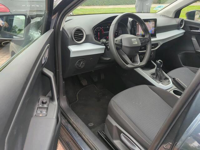 Seat Arona 1.0 TSI Style Business Intense
