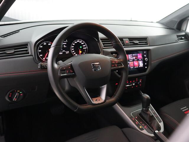 Seat Arona 1.0 TSI Xcellence Business Intense FR (Afn. Trekhaak / Camera / Stoelverw. / Carplay / Navi / Dr. laden)