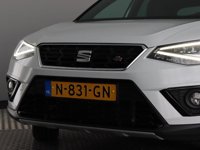 Seat Arona 1.0 TSI Xcellence Business Intense FR (Afn. Trekhaak / Camera / Stoelverw. / Carplay / Navi / Dr. laden)