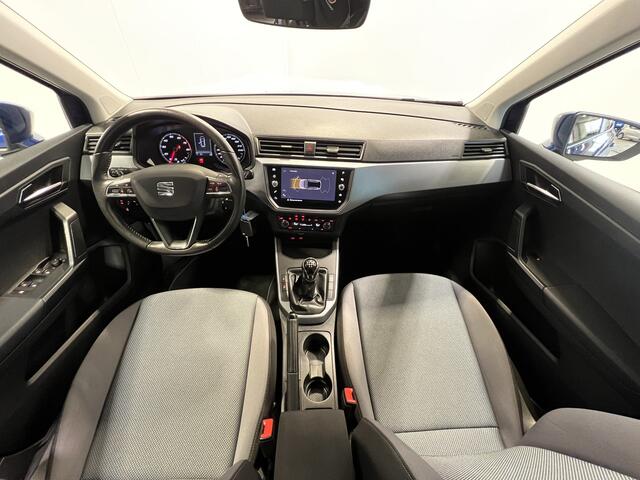 Seat Arona 1.0 TSI Style Business Intense Plus Trekhaak | Navigatie/Android/Apple Carplay | LM Velgen 16" | Voorstoelen Verwarmd | Cruise Control Adaptief | Airco |