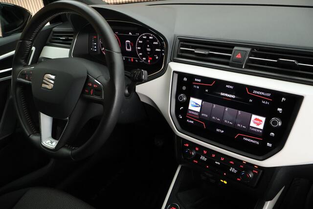 Seat Arona 1.0 TSI 116pk Xcellence Business Intense Trekhaak Camera Keyless LED Beats Virtual Cockpit Navigatie