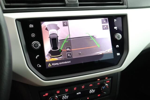 Seat Arona 1.0 TSI 116pk Xcellence Business Intense Trekhaak Camera Keyless LED Beats Virtual Cockpit Navigatie