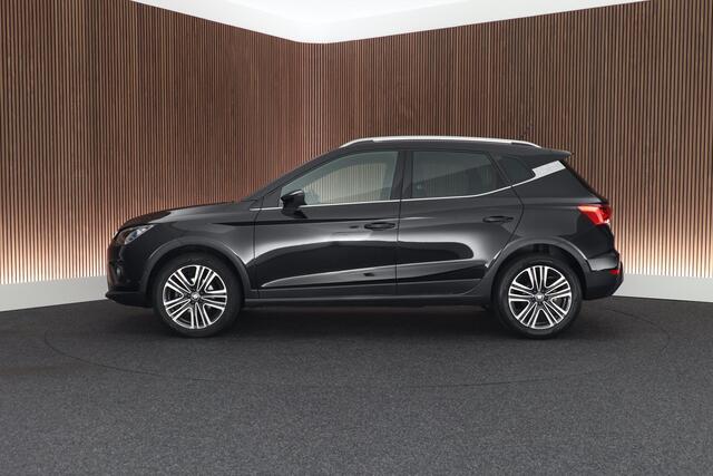 Seat Arona 1.0 TSI 116pk Xcellence Business Intense Trekhaak Camera Keyless LED Beats Virtual Cockpit Navigatie