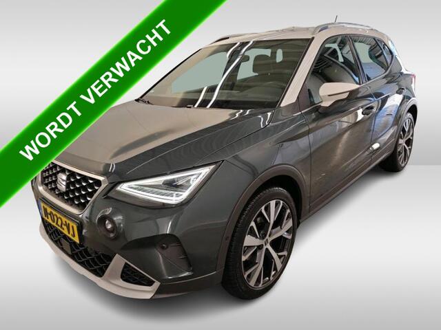 Seat Arona 1.0 TSI Xperience 111PK Automaat / Stoelverwarming / Airco-ecc. / 1/2 leder / Lmv.18" / Navigatie / Apk 01-2028