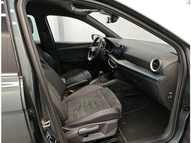 Seat Arona 1.0 TSI Xperience 111PK Automaat / Stoelverwarming / Airco-ecc. / 1/2 leder / Lmv.18" / Navigatie / Apk 01-2028